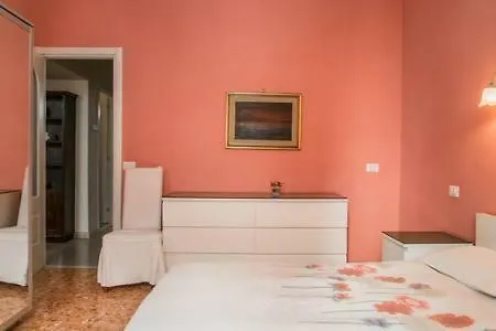 Frattina De Luxe *
