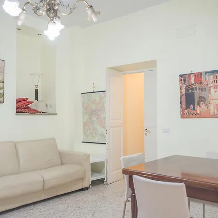 Frattina De Luxe Apartament