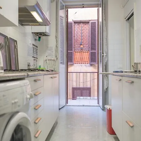 Apartament Frattina De Luxe *